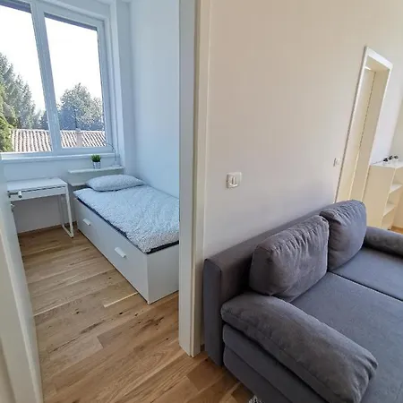 Apartmaji Egis * Koper