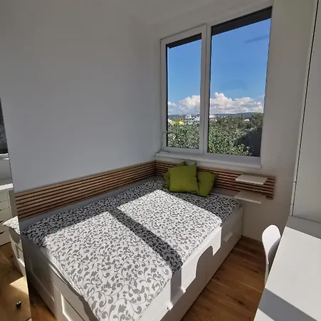 Apartmaji Egis * Koper