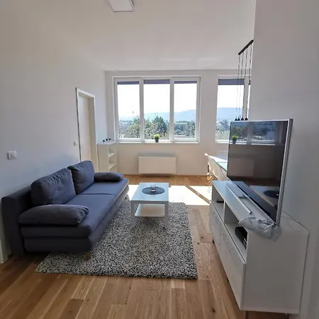 Apartmaji Egis קופר