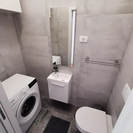 Apartmaji Egis *