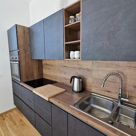 Apartmaji Egis Appartement Koper