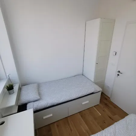 Apartmaji Egis * Koper