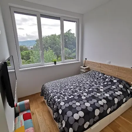 Apartmaji Egis