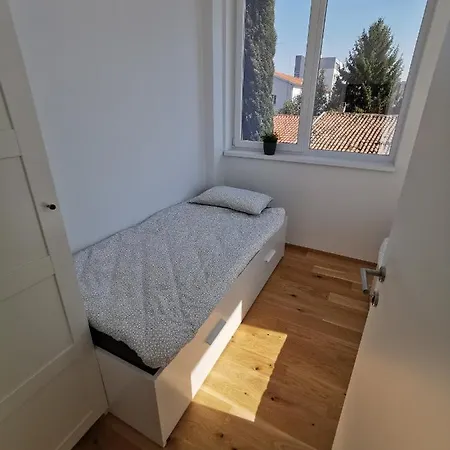 דירה Apartmaji Egis *