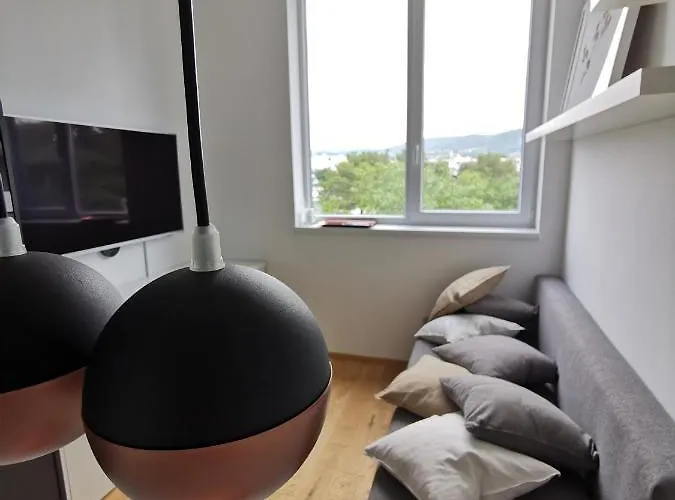 Apartmaji Egis 科佩尔