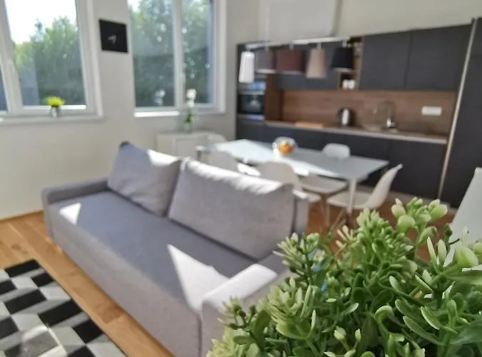 Apartmaji Egis 公寓 *